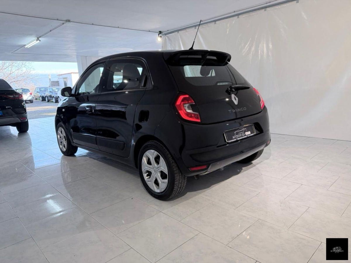 Renault Twingo SCe Stop&Start Intens (10)