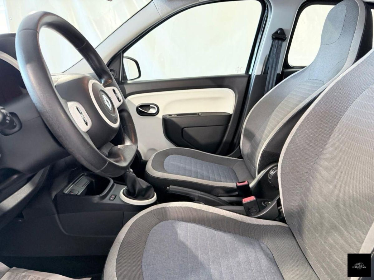 Renault Twingo SCe Stop&Start Intens (7)