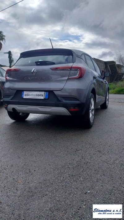 Renault Captur Blue dCi 115 CV EDC Business (13)