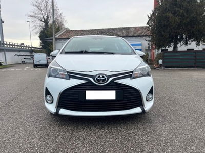 Toyota Yaris 1.D-4D 5 porte Lounge usata