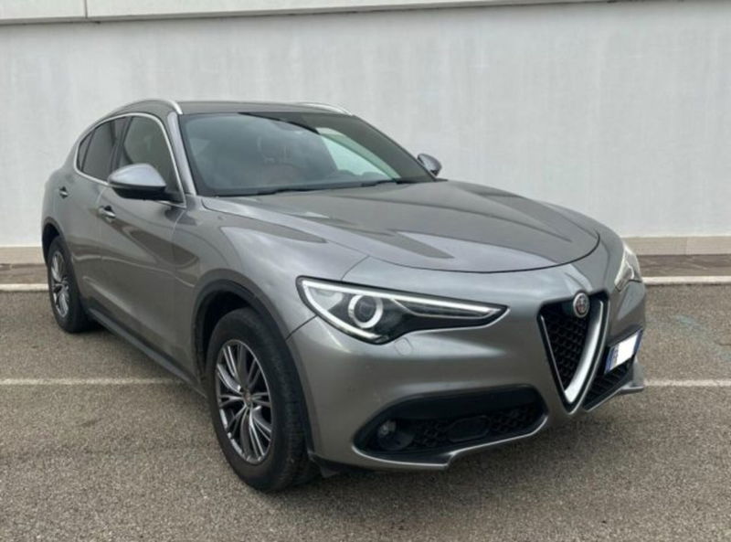 Alfa Romeo Stelvio Stelvio 2.2 Turbodiesel 210 CV AT8 Q4 Executive