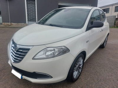 Lancia Ypsilon 1.3 MJT 16V 95 CV 5 porte S&S Platinum usata