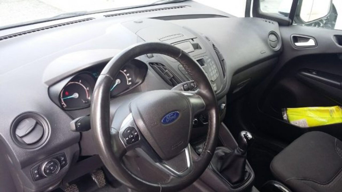 Ford Transit Courier 1.5 TDCi 75CV  Trend (8)