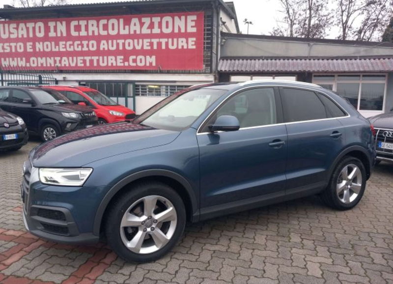 Audi Q3 2.0 TDI 120 CV Business