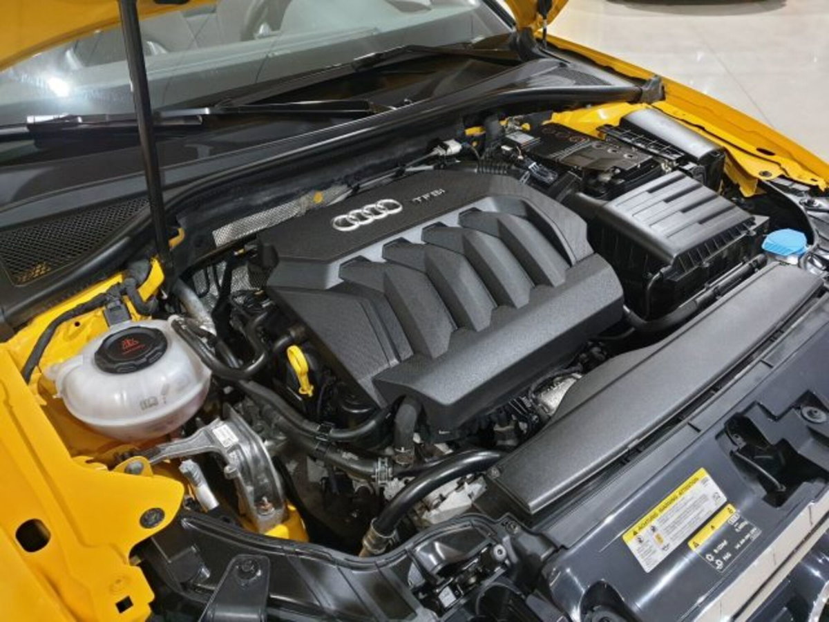 Audi A3 Cabrio 2.0 TFSI quattro S tronic (9)