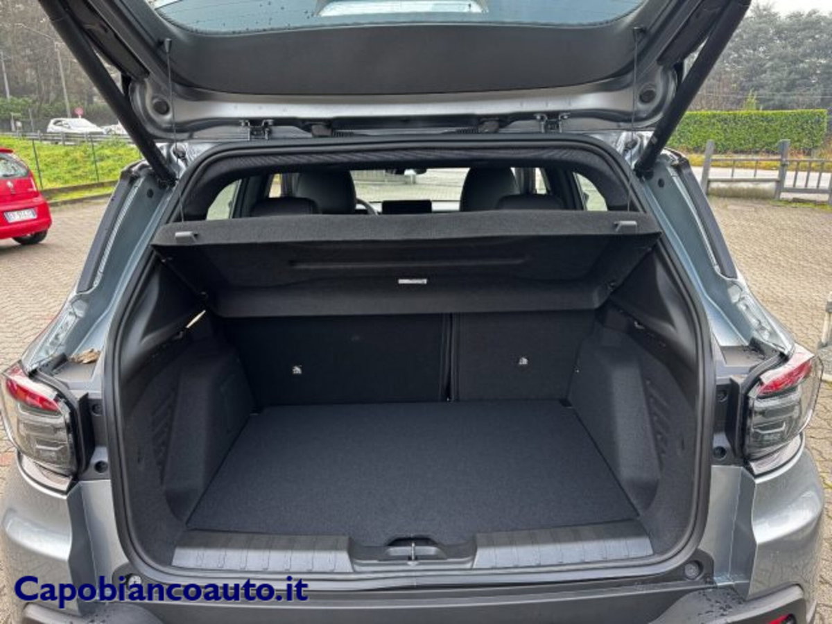 Jeep Avenger 1.2 turbo e-hybrid mhev Overland 4xe 145cv edct6 (15)