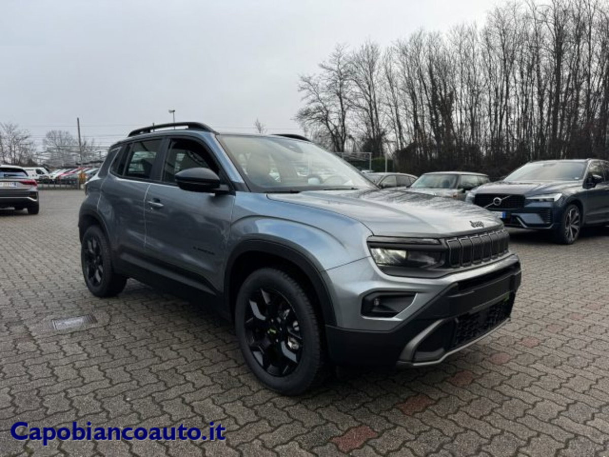 Jeep Avenger 1.2 turbo e-hybrid mhev Overland 4xe 145cv edct6 (3)