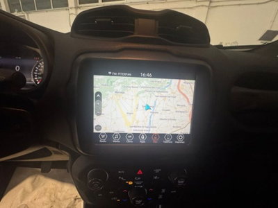 Jeep Renegade 1.6 Mjt 130 CV Limited (13)