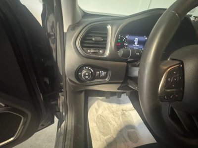 Jeep Renegade 1.6 Mjt 130 CV Limited (17)