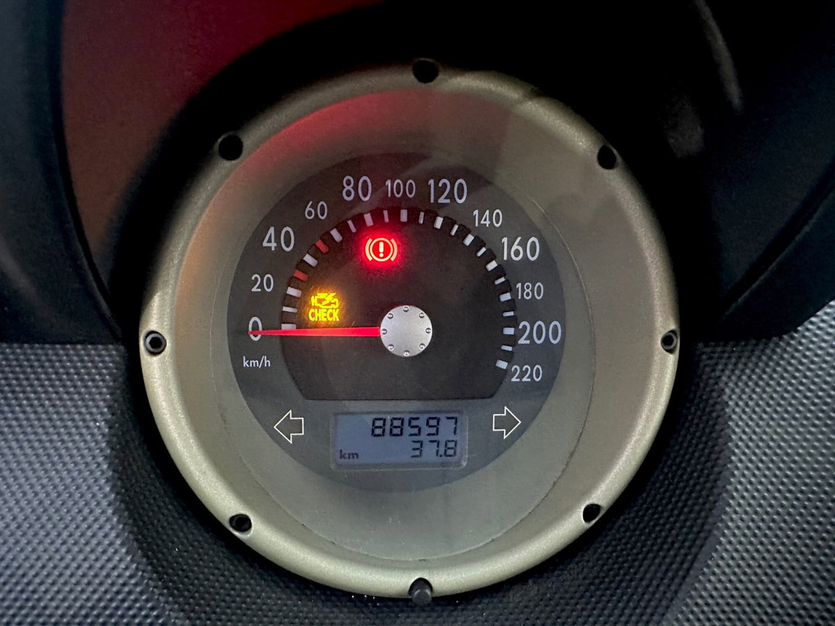 Volkswagen Lupo 16V cat Highline Air (3)