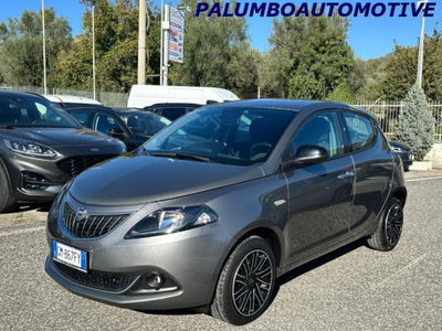Lancia Ypsilon 1.0 FireFly 5 porte S&S Hybrid Ecochic Gold usata