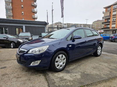 Opel Astra Station Wagon 1.7 CDTI 110CV Sports Cosmo usata