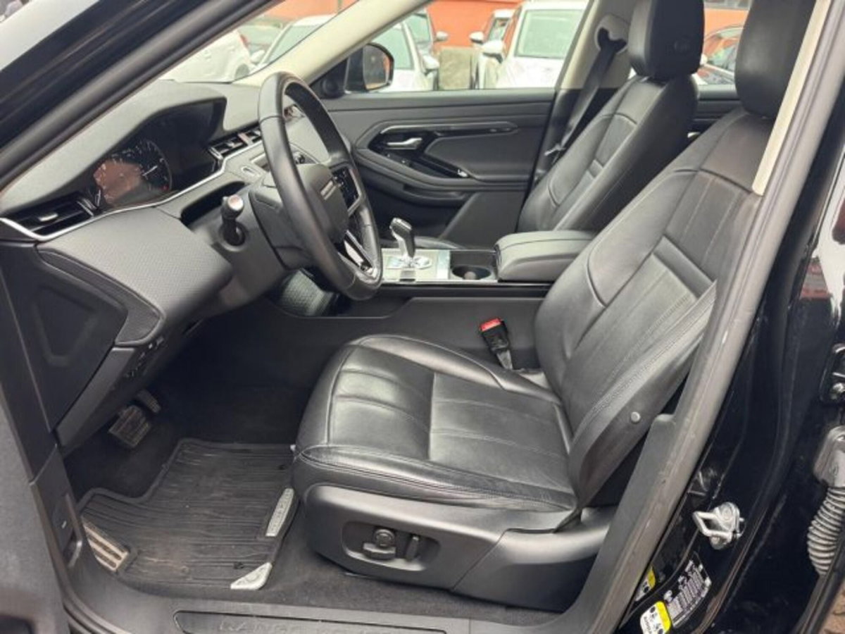 Land Rover Range Rover Evoque 2.0D I4 163 CV AWD Auto R-Dynamic (17)
