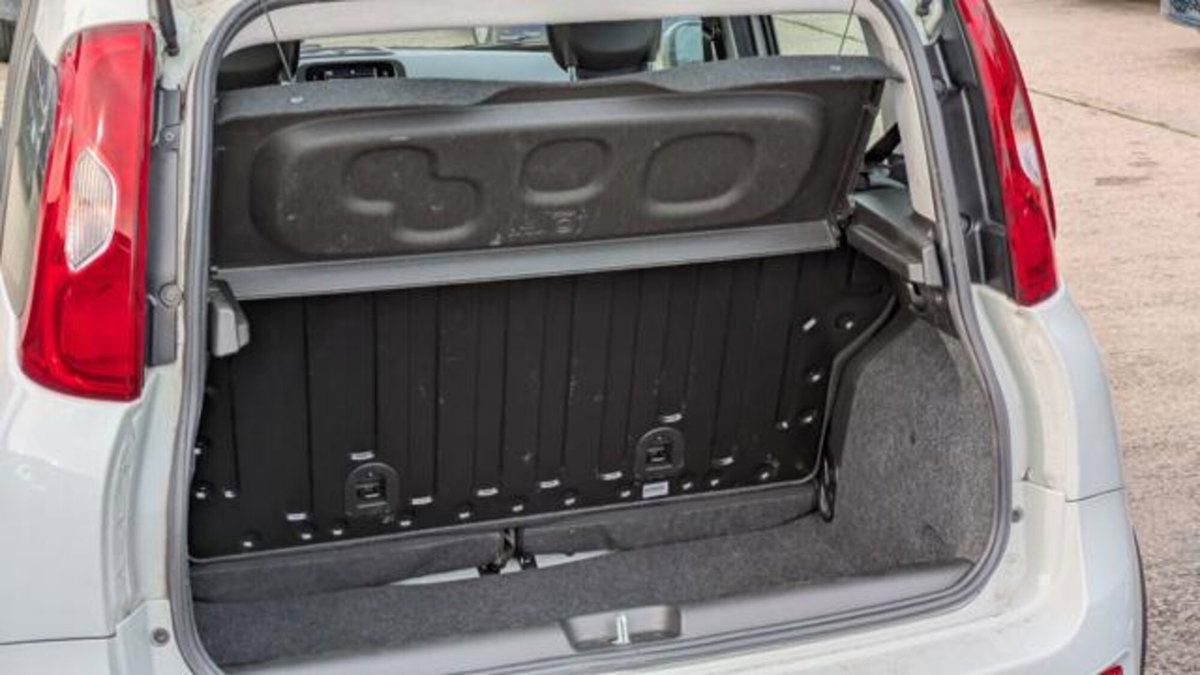Fiat Panda 1.0 firefly hybrid s&s 70cv 5p.ti (14)