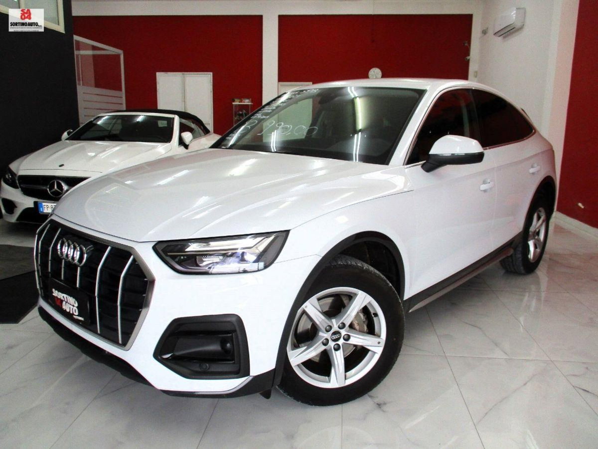 Audi Q5 Sportback Sportback 40 2.0 tdi mhev 12V quattro s-tronic