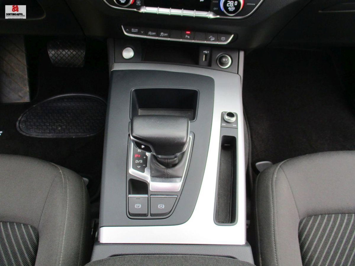 Audi Q5 Sportback Sportback 40 2.0 tdi mhev 12V quattro s-tronic (14)