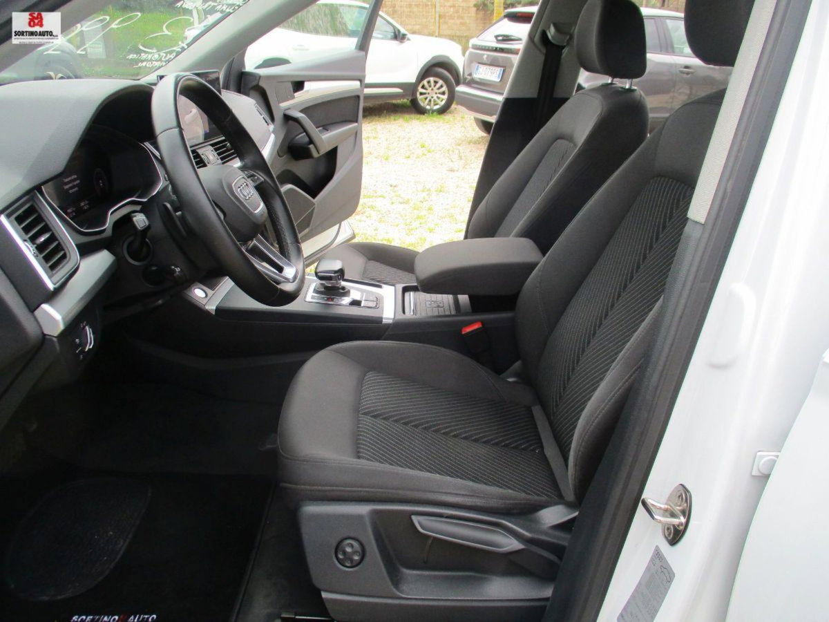 Audi Q5 Sportback Sportback 40 2.0 tdi mhev 12V quattro s-tronic (16)