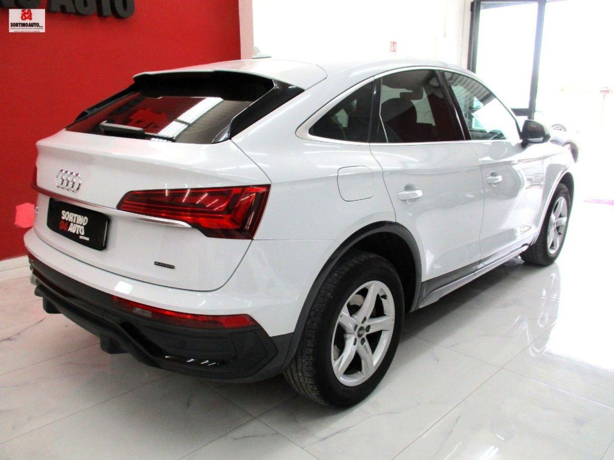 Audi Q5 Sportback Sportback 40 2.0 tdi mhev 12V quattro s-tronic (2)