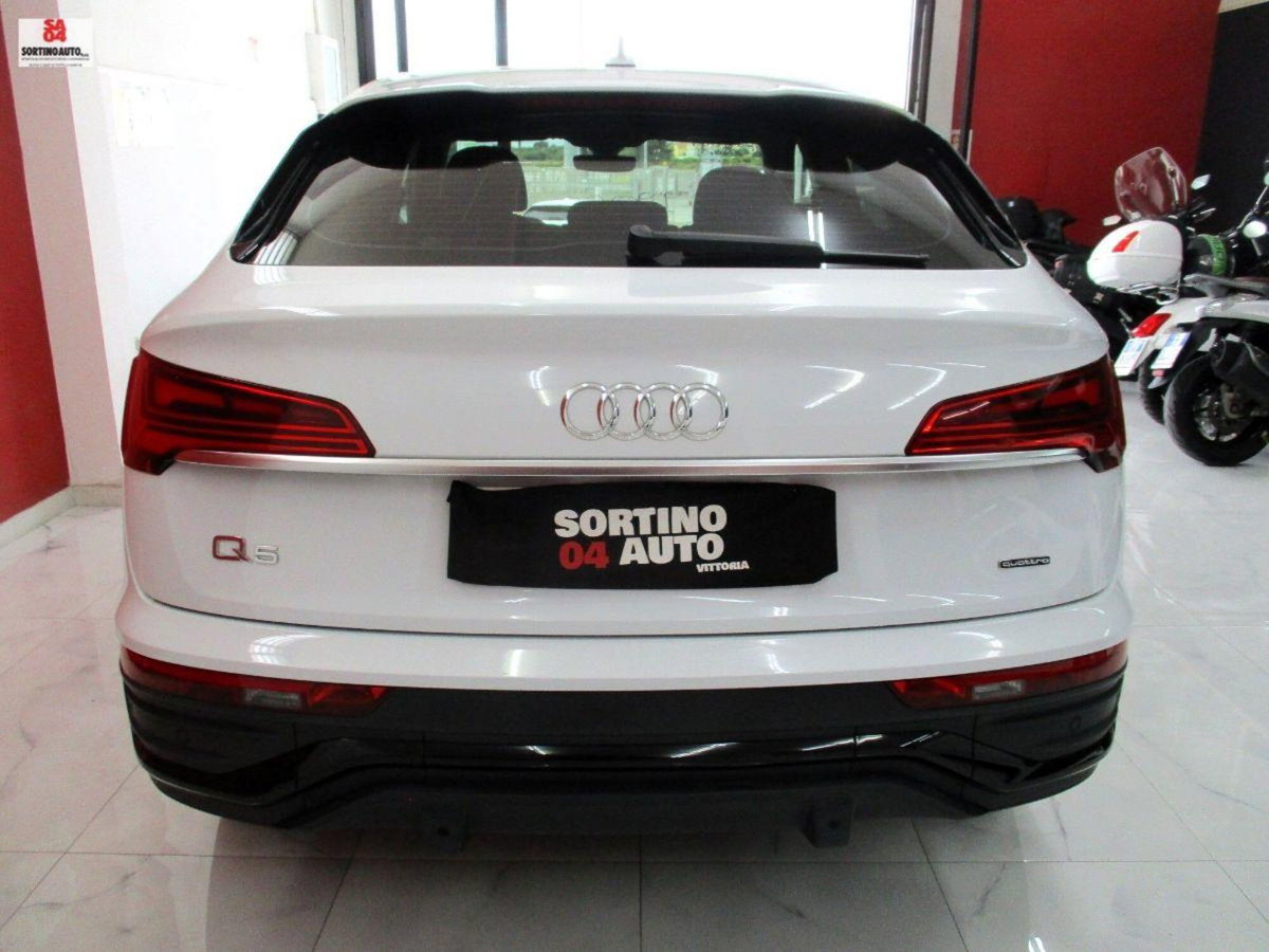 Audi Q5 Sportback Sportback 40 2.0 tdi mhev 12V quattro s-tronic (5)