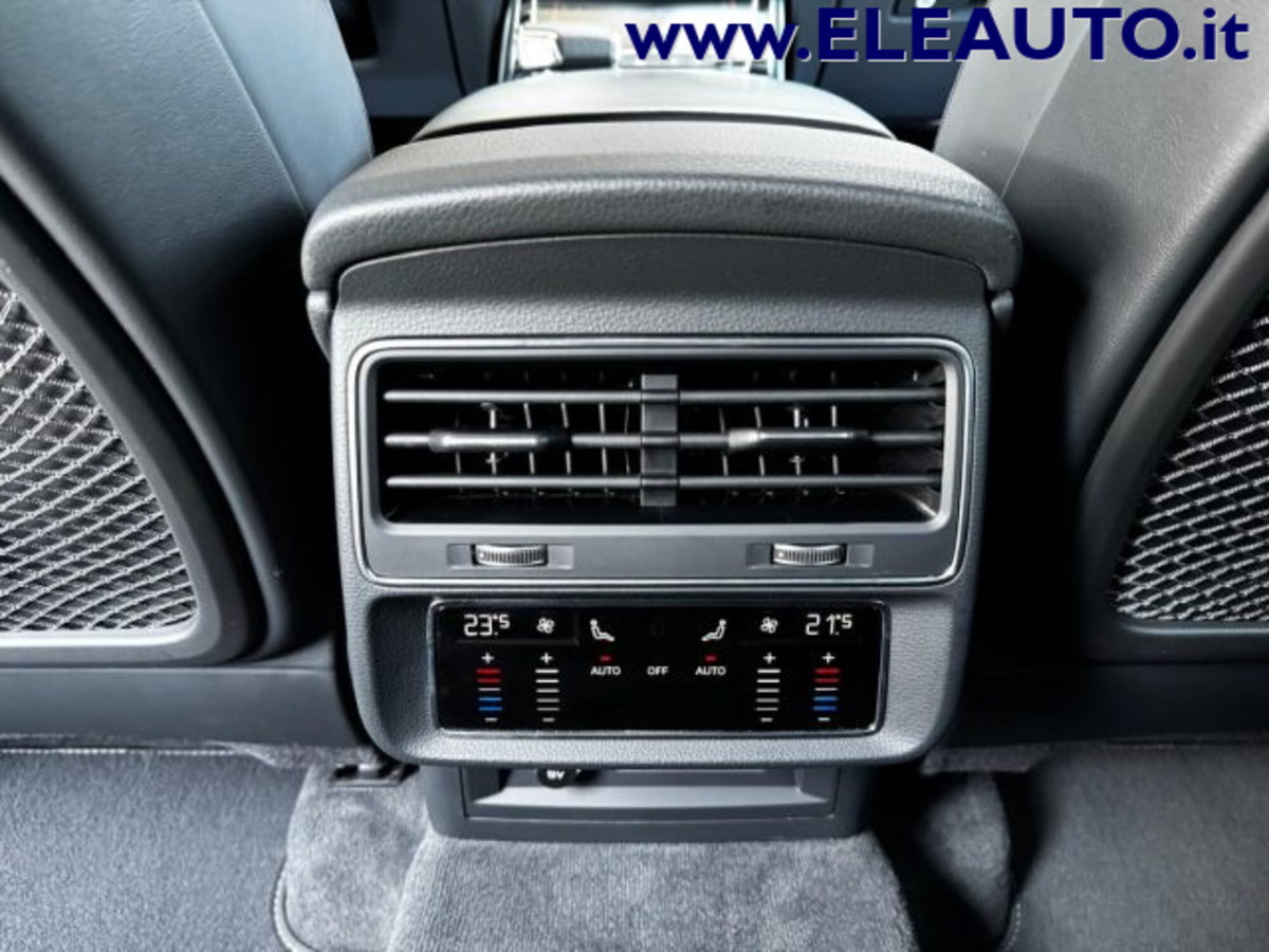 Audi Q7 50 TDI quattro tiptronic (12)
