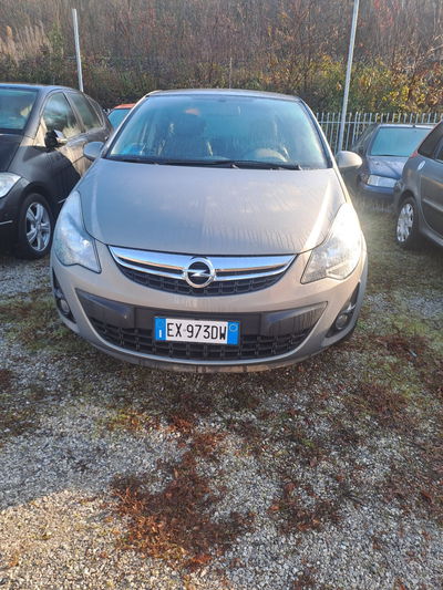 Opel Corsa 1.2 5 porte Edition usata