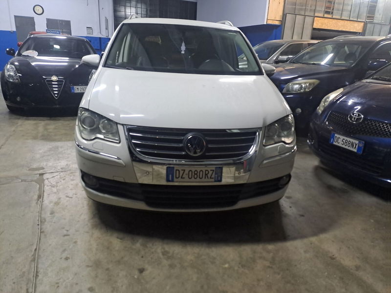 Volkswagen Touran 2.0 TDI 140 CV DSG Highline