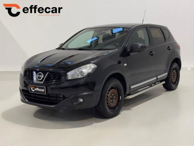 Nissan Qashqai 2.0 dCi DPF 4WD aut. 360 usata