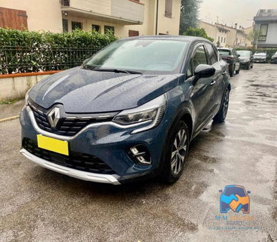 Renault Captur 1.0 eco-g Techno 100cv usata