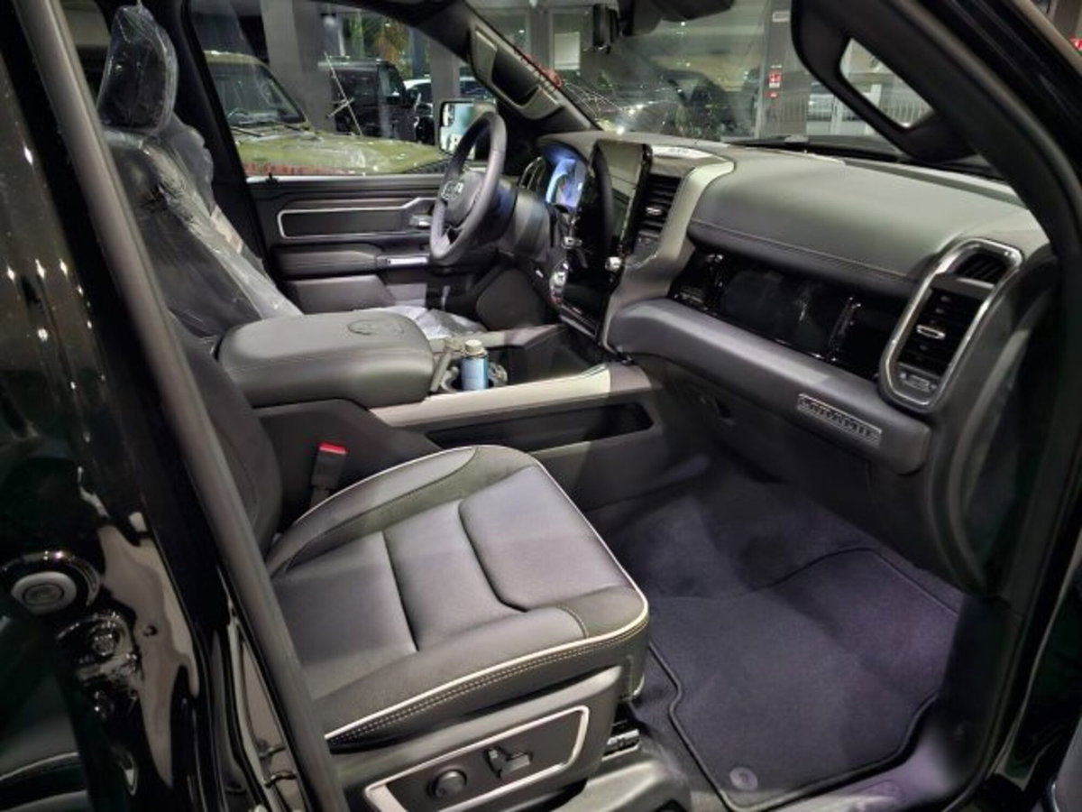 Ram Ram Pick-up Ram 1500 3.0 Quad Cab Laramie Night Edition Premium Gpl 420cv at8 (11)