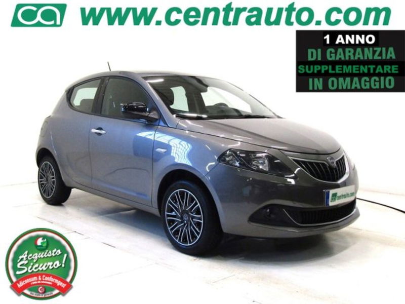 Lancia Ypsilon 1.0 FireFly 5 porte S&S Hybrid Gold Plus