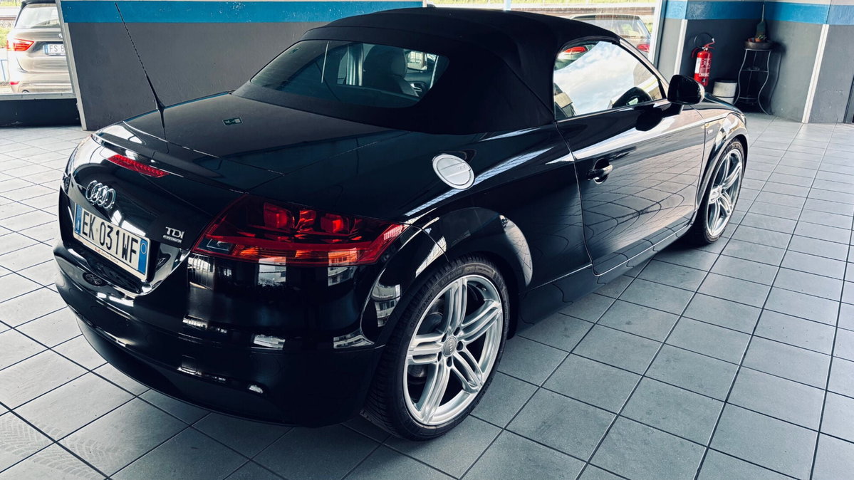 Audi TT Cabrio 2.0 TDI quattro Advanced plus (3)