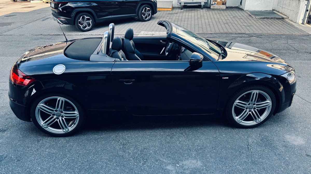 Audi TT Cabrio 2.0 TDI quattro Advanced plus (7)