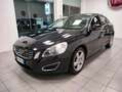 Volvo S60 D3 Geartronic Summum usata