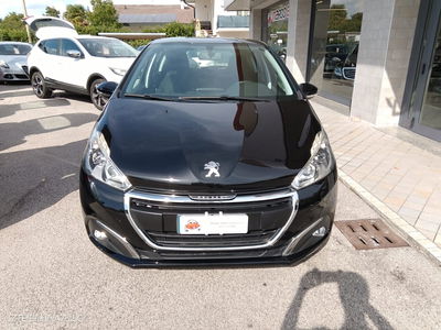 Peugeot 208 82 5 porte Allure usata
