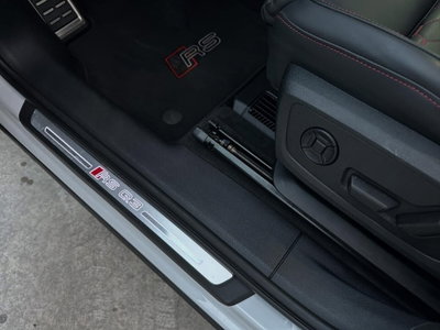Audi RS Q3 Sportback 2.5 quattro s-tronic (14)