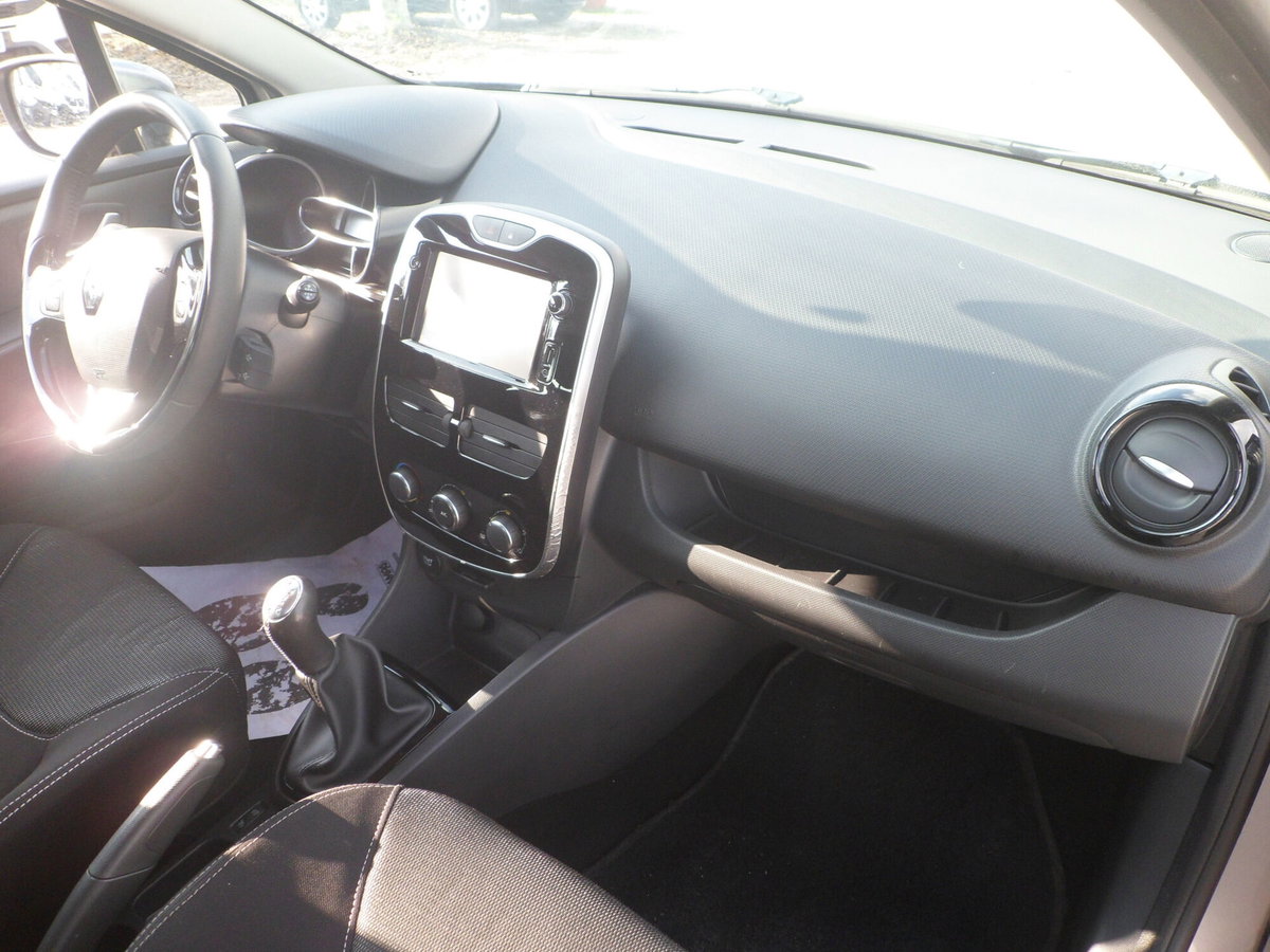 Renault Clio Sporter 1.5 dCi 8V 90CV Start&Stop Energy (10)