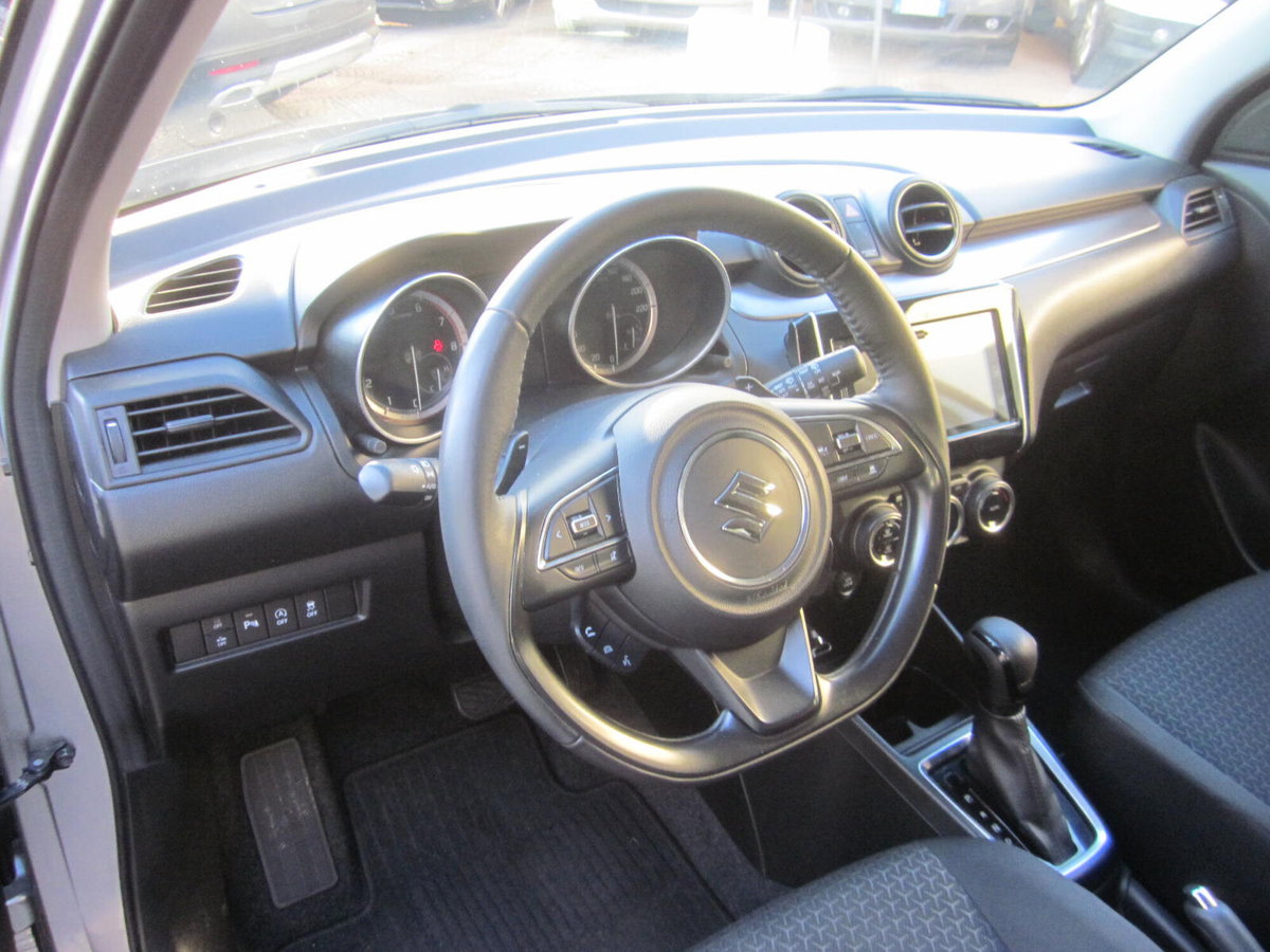 Suzuki Swift 1.2 Hybrid CVT Easy Top (11)