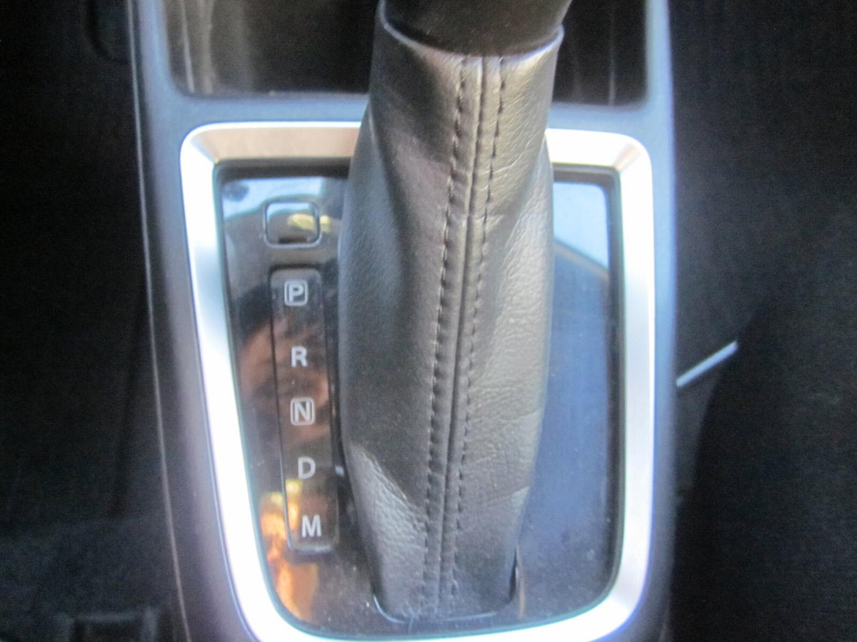 Suzuki Swift 1.2 Hybrid CVT Easy Top (14)