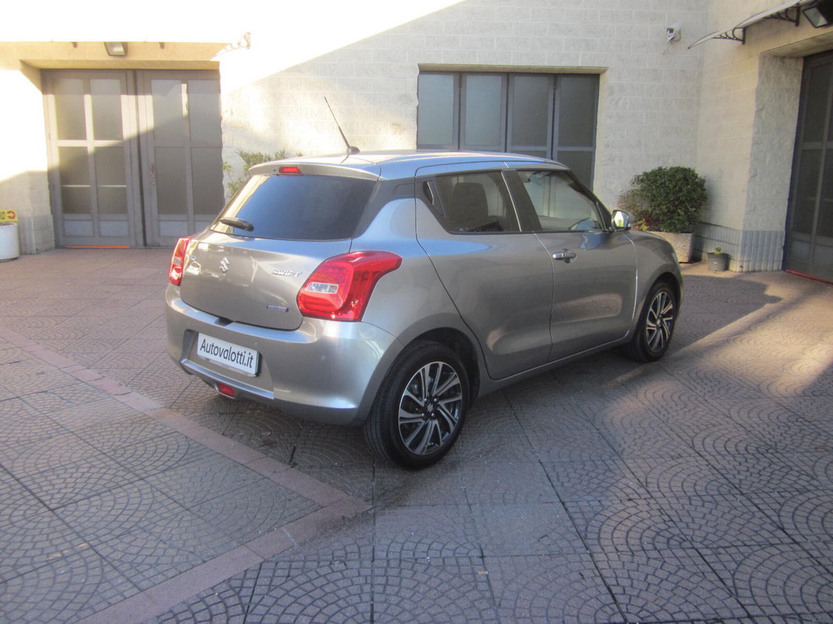 Suzuki Swift 1.2 Hybrid CVT Easy Top (6)