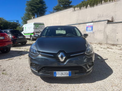 Renault Clio TCe 12V 90 CV GPL 5 porte Moschino Intens usata