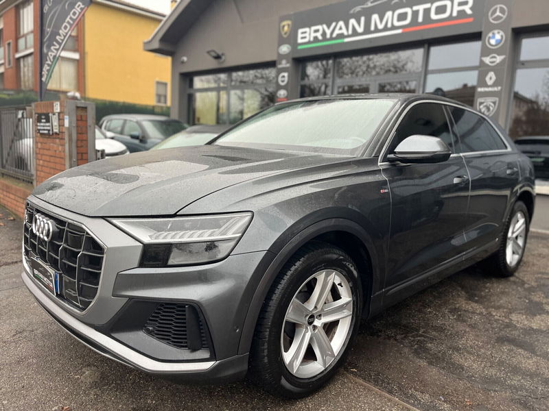 Audi Q8 Q8 55 TFSI quattro tiptronic Sport