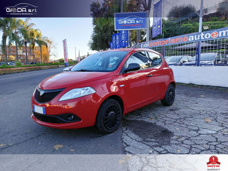 Lancia Ypsilon 1.2 69 CV 5 porte Gold