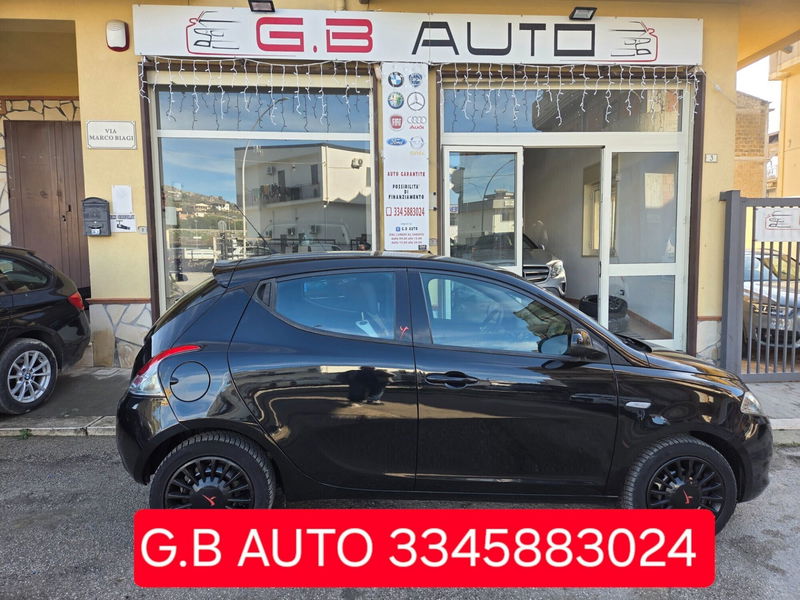 Lancia Ypsilon 1.2 69 CV 5 porte GPL Ecochic Gold