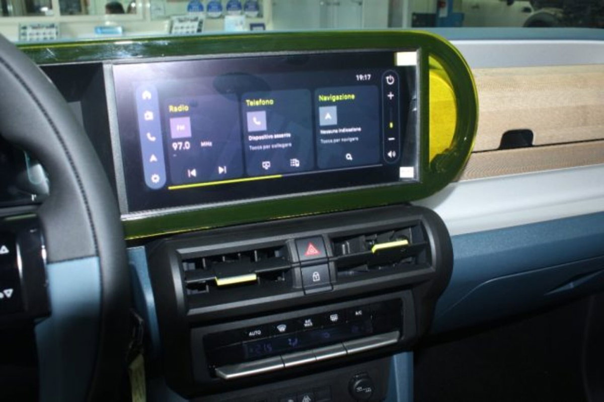 Fiat Grande Panda 1.2 La Prima 100cv (13)