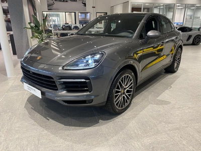 Porsche Cayenne Coupé 3.0 V6 E-Hybrid usata