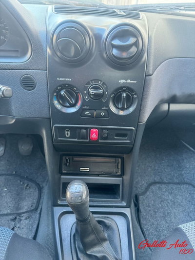 Alfa Romeo 146 1.4i 16V Twin Spark cat (11)