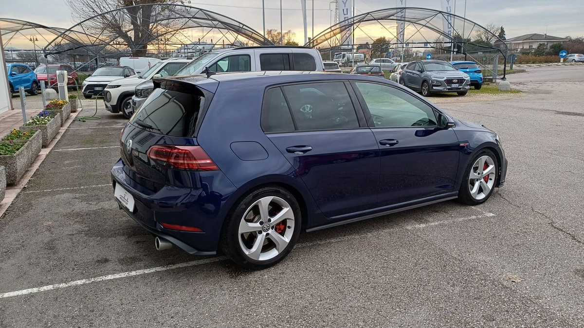 Volkswagen Golf GTI Performance 2.0 245 CV TSI DSG 5p. BMT (5)