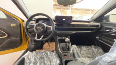 Jeep Avenger 1.2 turbo Summit fwd 100cv (10)