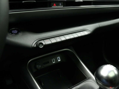 Jeep Avenger 1.2 turbo Summit fwd 100cv (14)