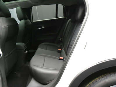 Jeep Avenger 1.2 turbo Summit fwd 100cv (16)